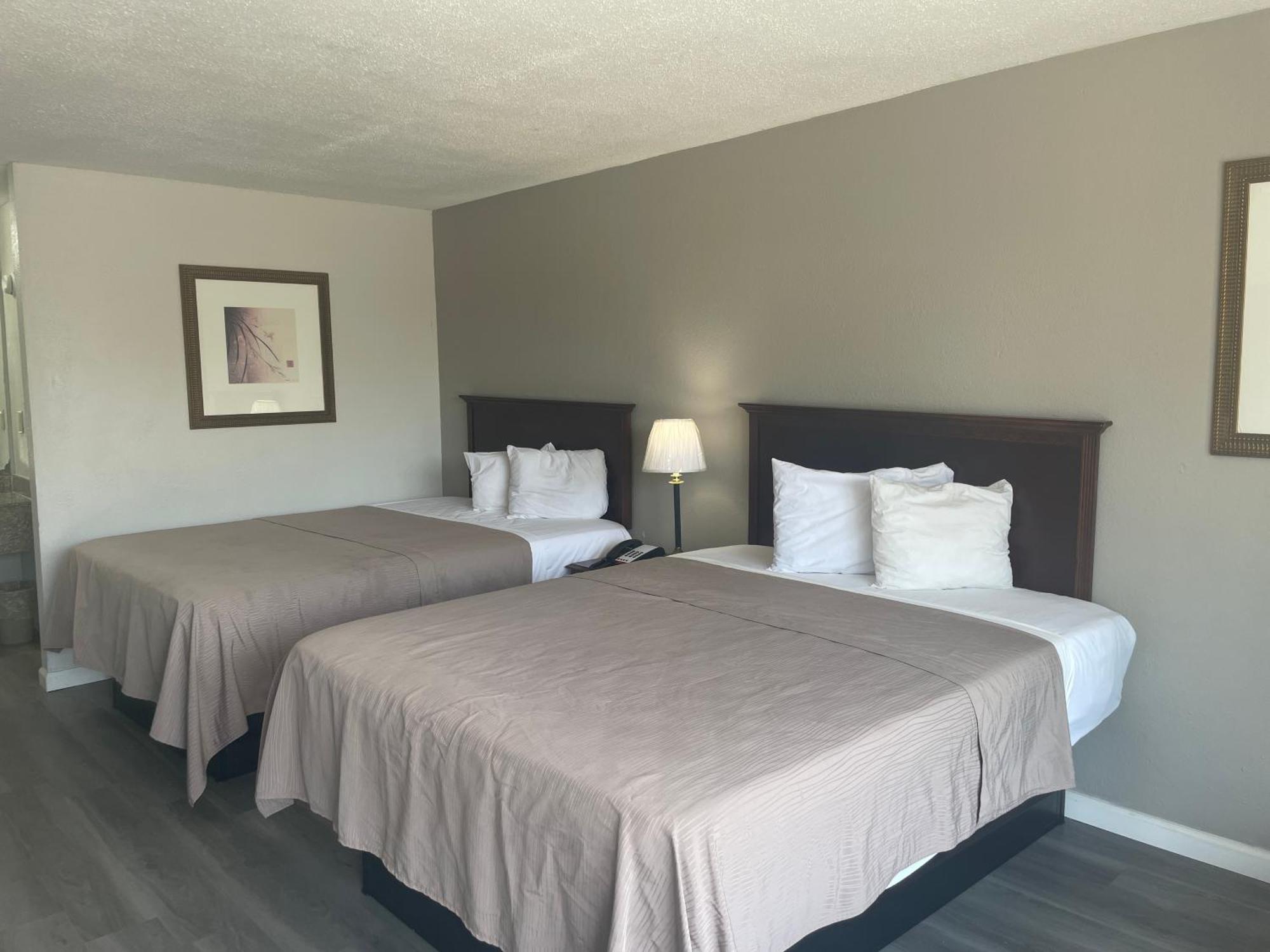 Camden West Inn Экстерьер фото